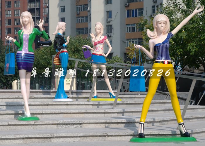 玻璃鋼步行街人物雕塑，動(dòng)漫人物雕塑 (1)