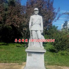 革命烈士雕塑，廣場英雄石雕