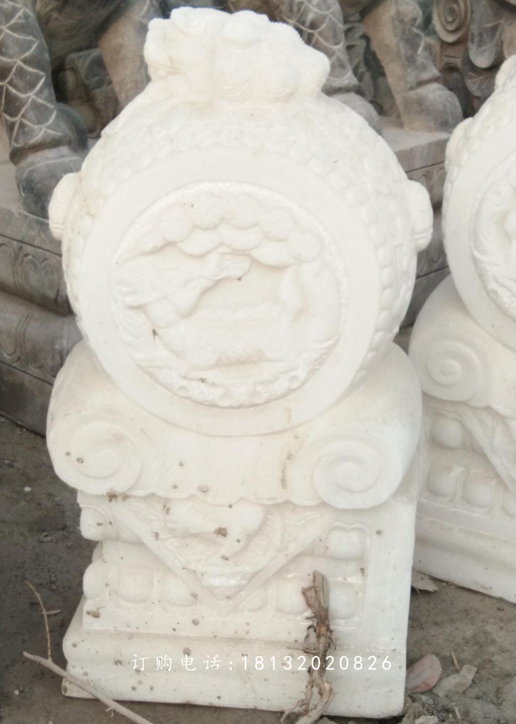 漢白玉門(mén)墩，抱鼓石雕塑
