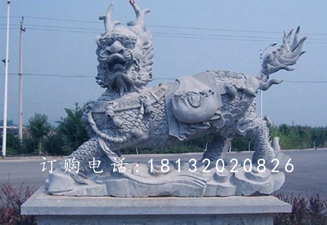 奔跑的麒麟石雕，青石麒麟雕塑