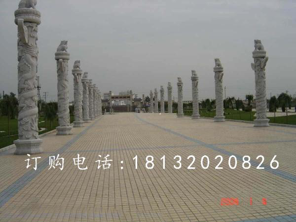 青石華表，廣場(chǎng)龍柱石雕
