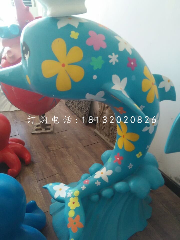 彩繪小海豚雕塑，玻璃鋼動物